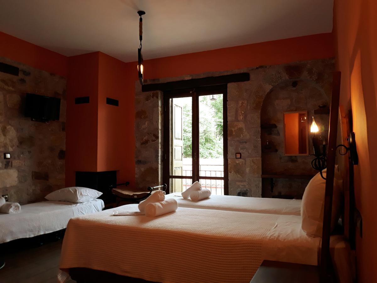 Messana Hotel Meszíni Kültér fotó
